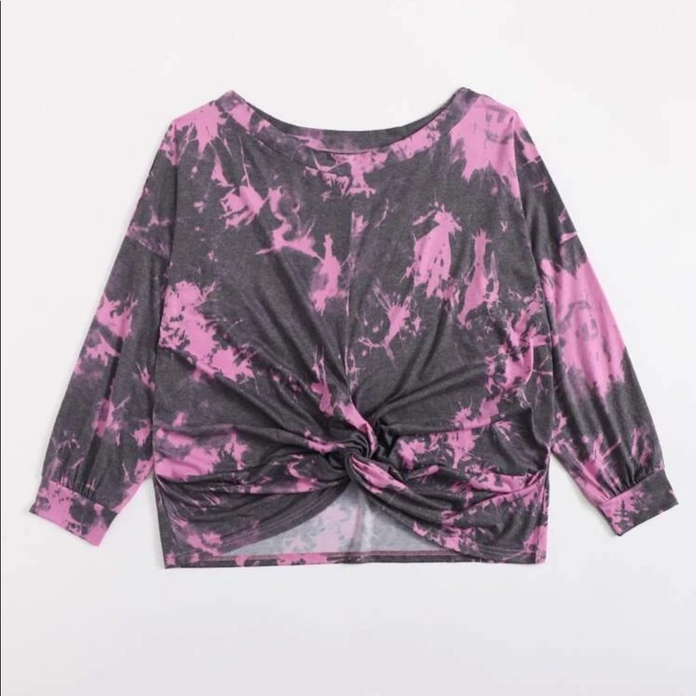 Plus Tie Dye Twist Hem Tee NWT 3XL
